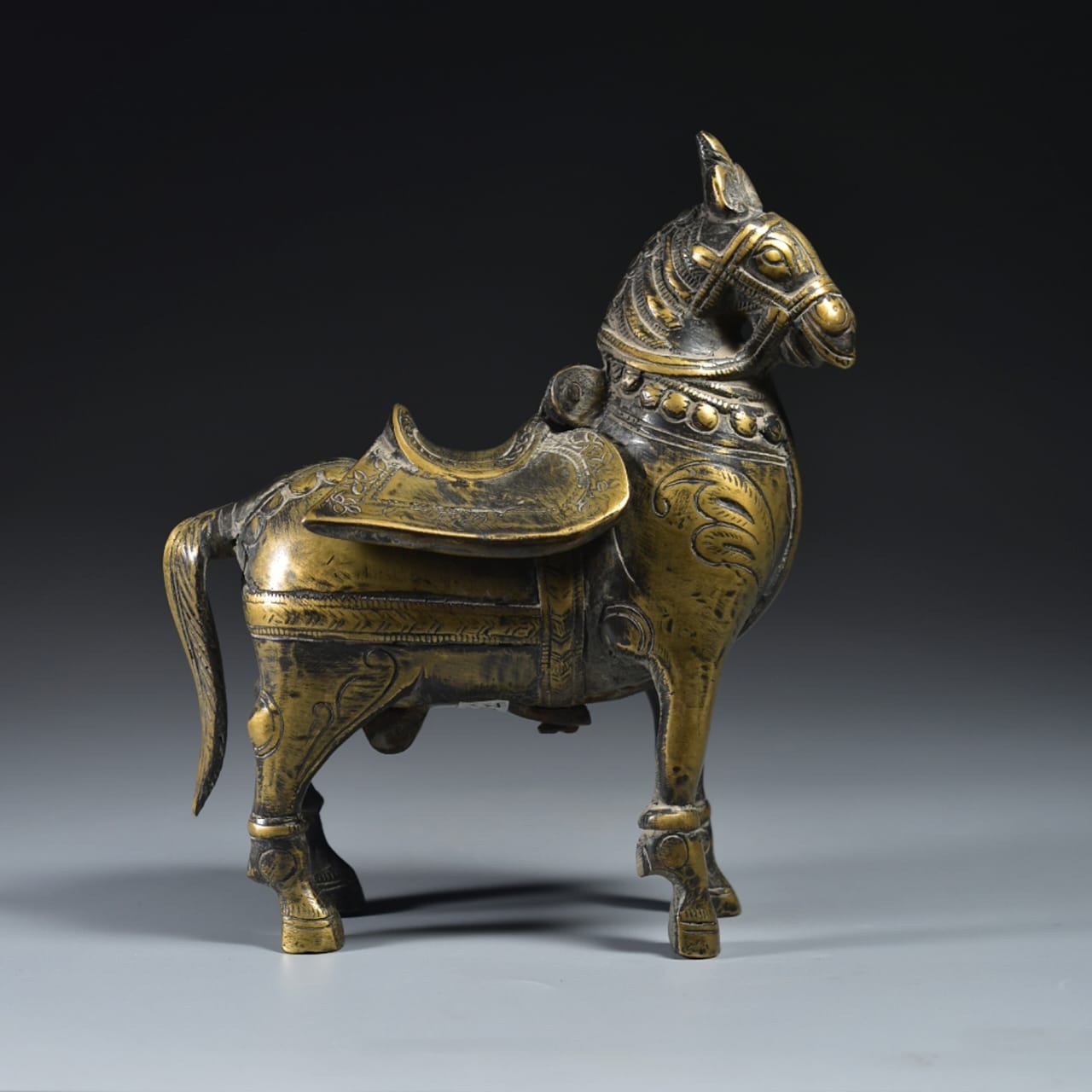 Beautiful Brass Horse Statue With a hidden storage inside for home decor