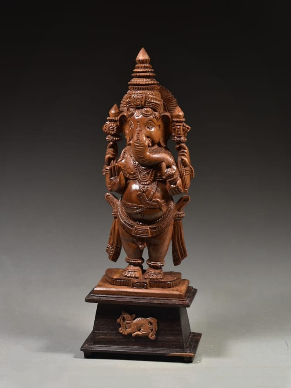 Beautiful Wooden Ganesha standing statue – KhatiJi